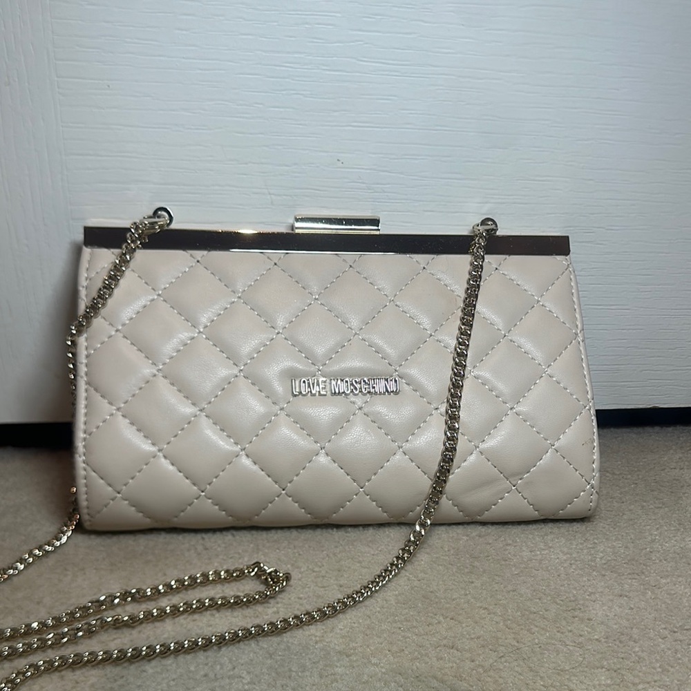 Love Moschino Cream Quilted Chain Bag